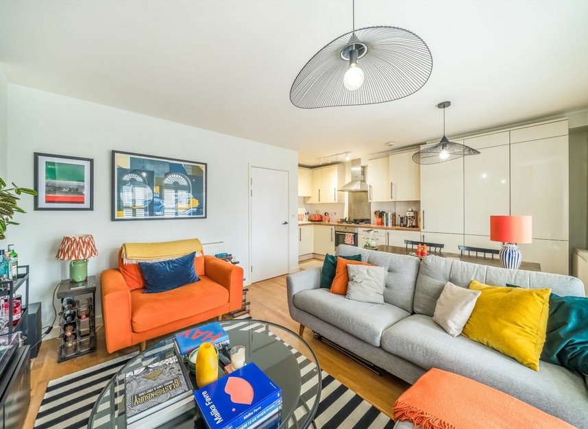 Properties sold in Upper Richmond Road - SW15 6TG view4