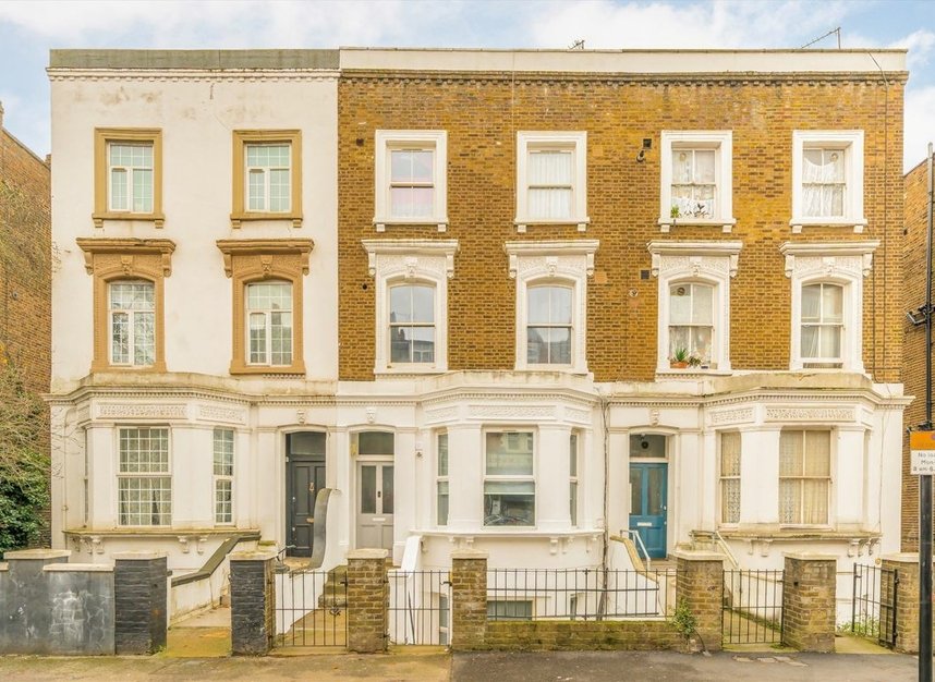 Properties for sale in Uxbridge Road - W12 9DT view1