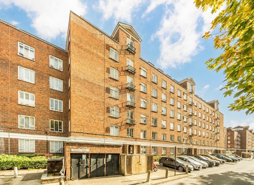 Properties for sale in Vermont Road - SW18 2AE view1