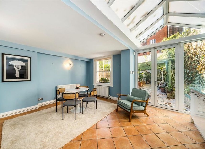 Properties for sale in Vincent Square - SW1P 2NP view5