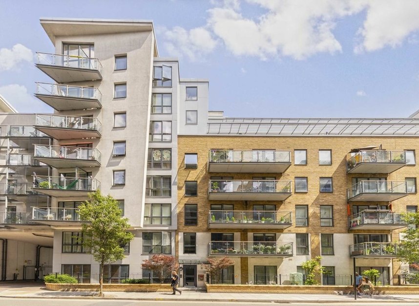 Flat for sale in Violet Road, London, E3 (Ref 152051) Dexters