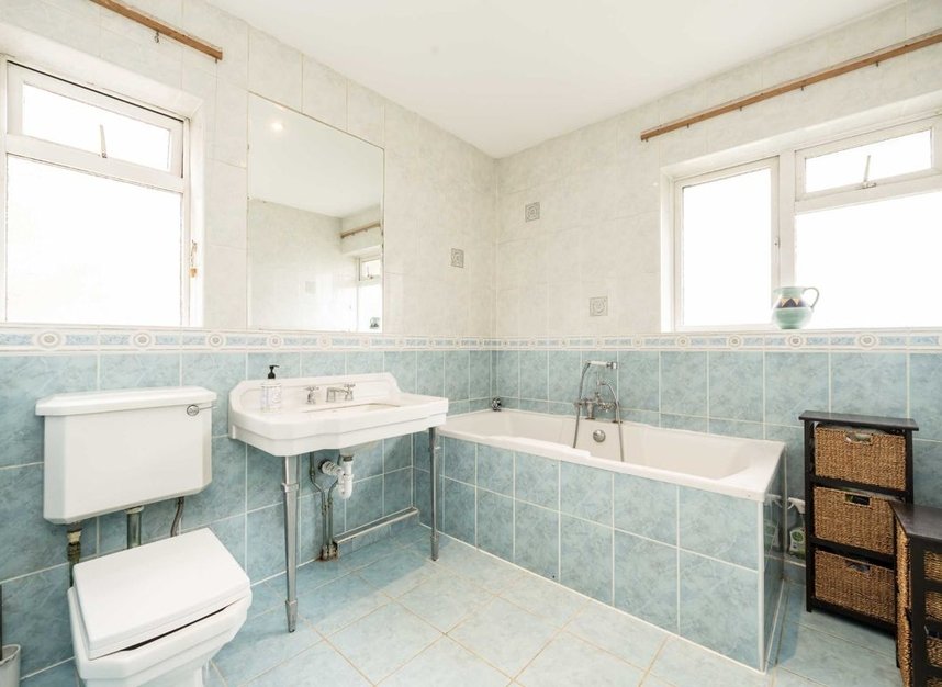 Properties for sale in Vyner Road - W3 7LY view7