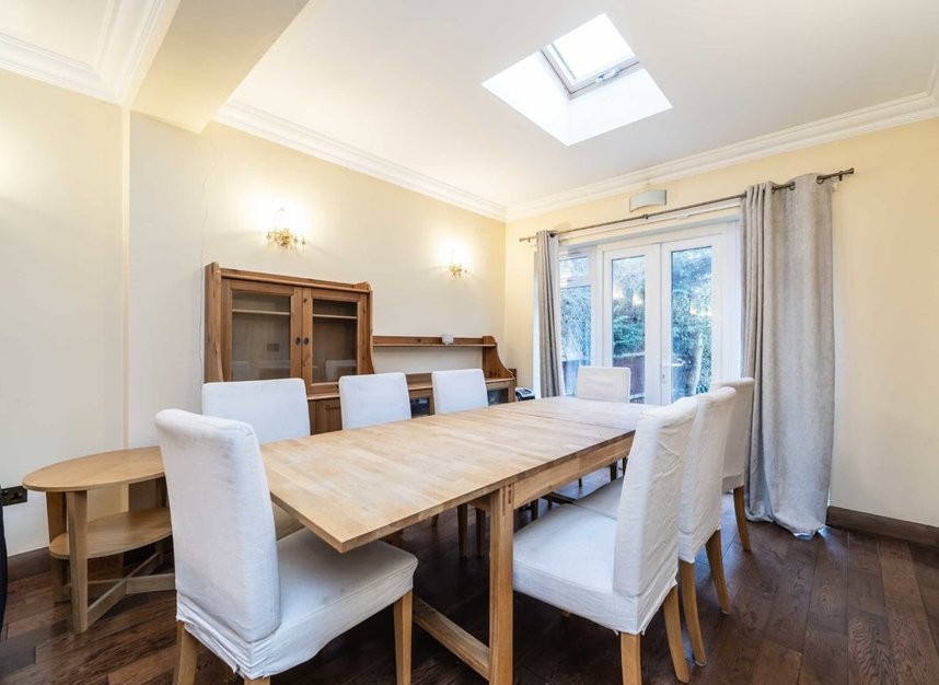 Properties for sale in Vyner Road - W3 7LY view4