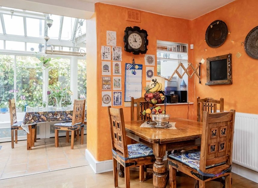 Properties for sale in Wakehurst Road - SW11 6DA view9