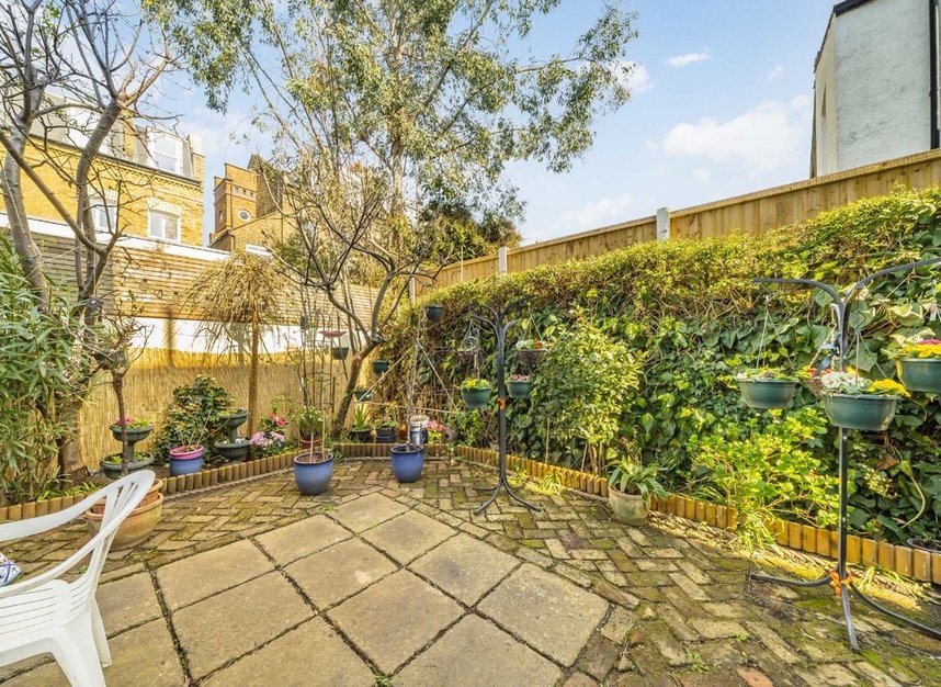 Properties for sale in Wakehurst Road - SW11 6DA view16