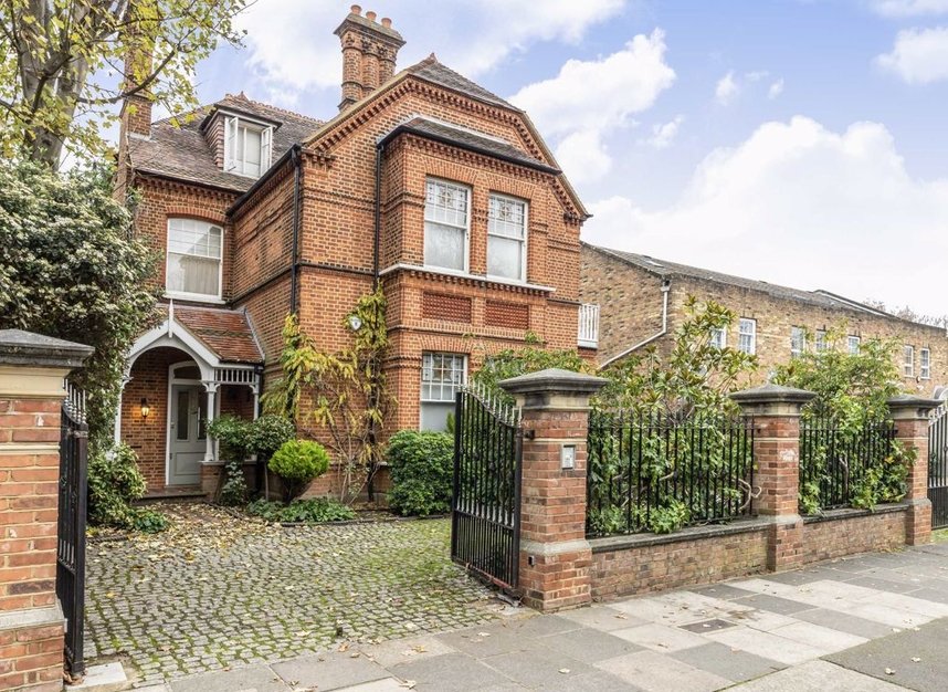 Properties sold in Waldegrave Park - TW1 4TJ view15
