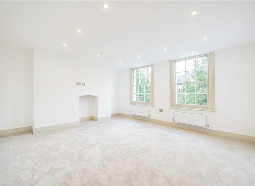 Properties for sale in Walnut Tree Walk - SE11 6DN view7
