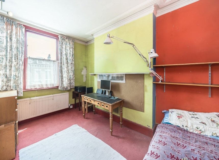 Properties for sale in Wandle Road - SW17 7DW view6