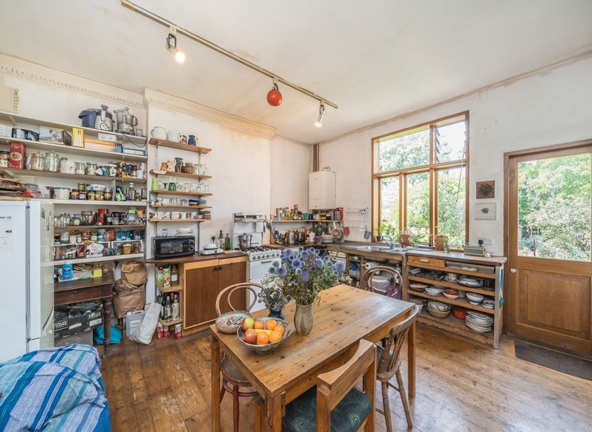 Properties for sale in Wandle Road - SW17 7DW view2