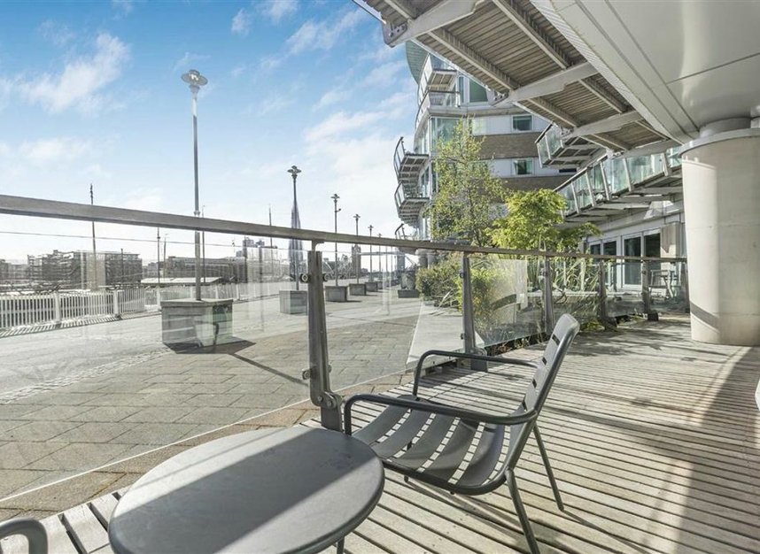 Properties for sale in Wapping High Street - E1W 1NQ view8