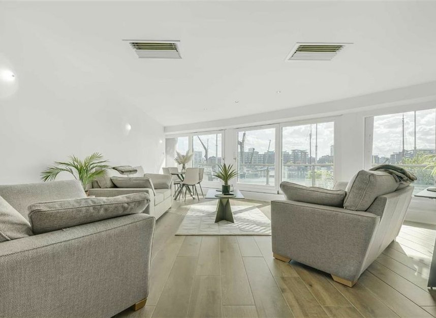 Properties for sale in Wapping High Street - E1W 1NQ view2