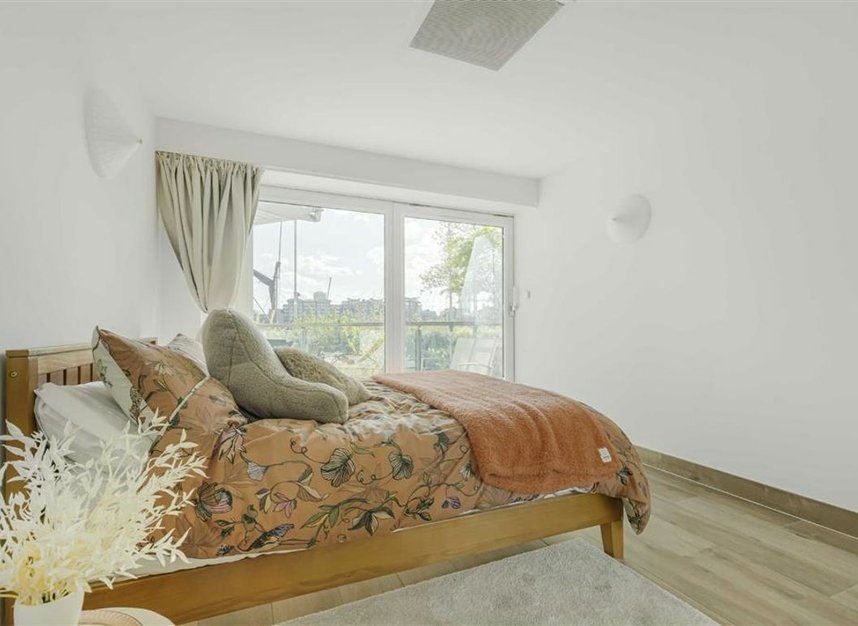 Properties for sale in Wapping High Street - E1W 1NQ view6