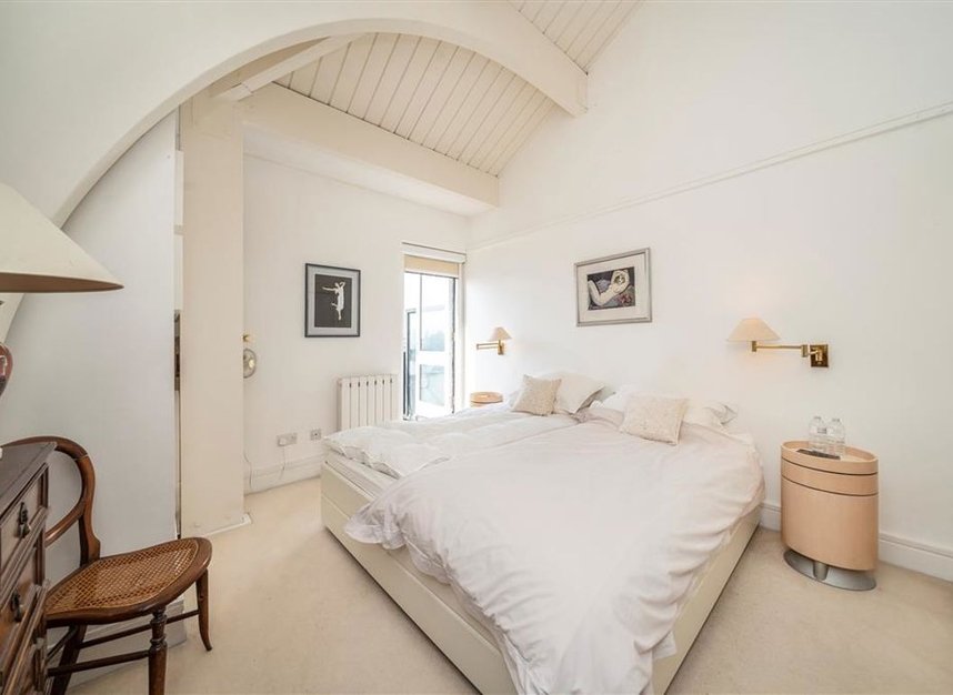 Properties for sale in Wapping High Street - E1W 2NB view16