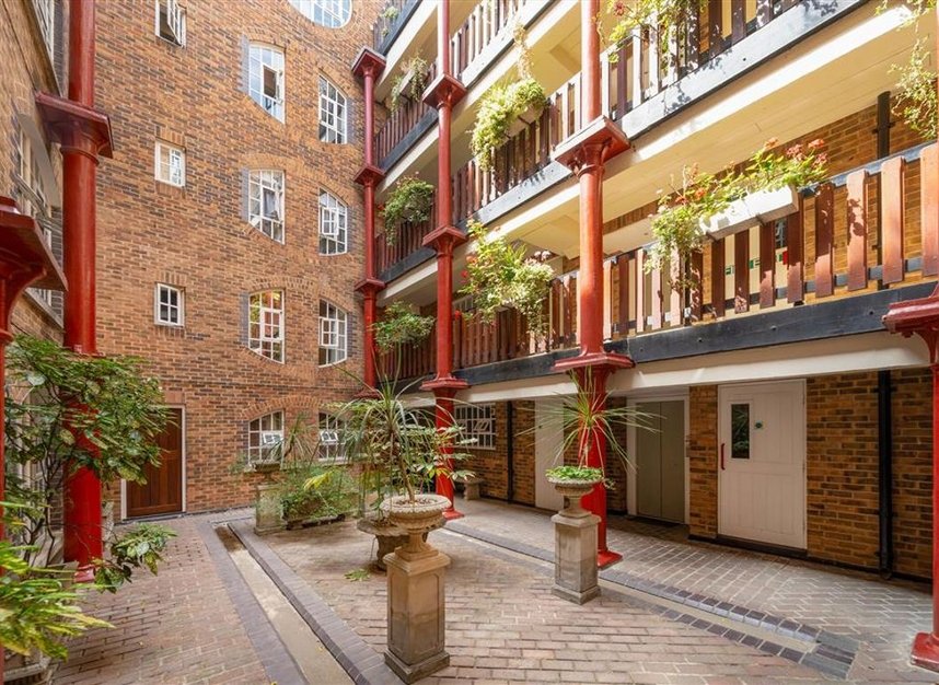 Properties for sale in Wapping High Street - E1W 2NB view6