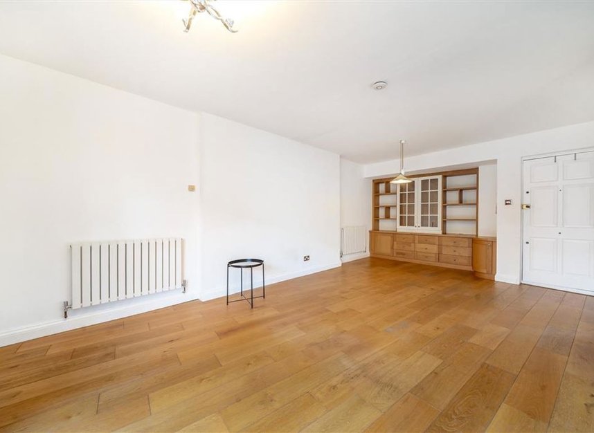 Properties for sale in Wapping Lane - E1W 2RU view3