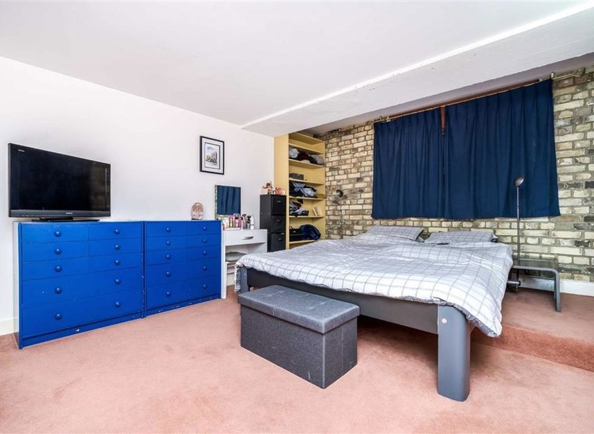 Properties for sale in Wapping Wall - E1W 3SJ view7