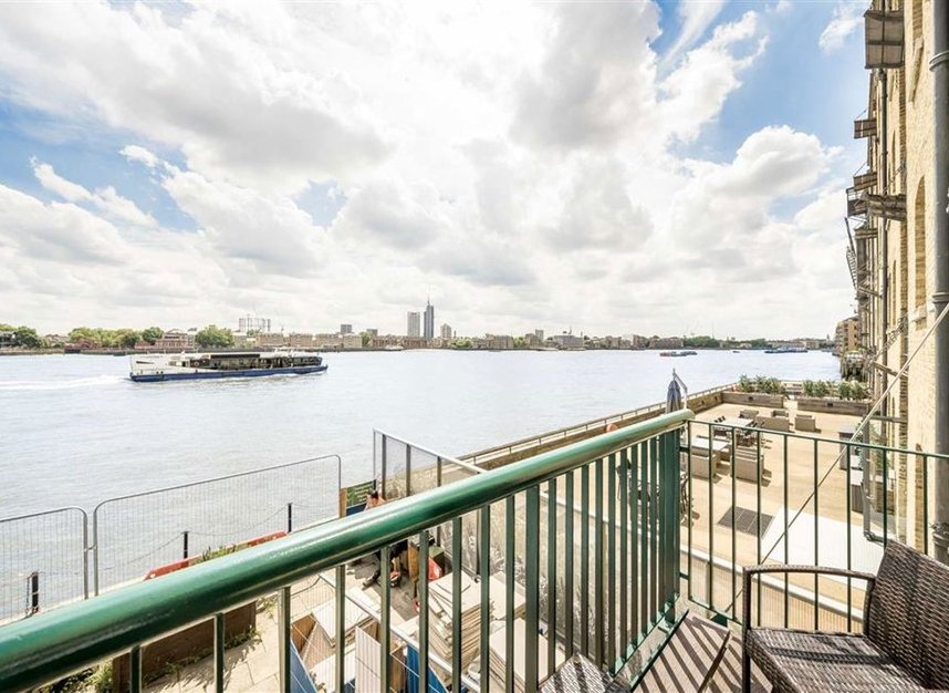 Properties for sale in Wapping Wall - E1W 3SJ view1