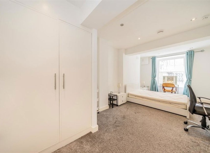 Properties for sale in Warren Street - W1T 5NT view4