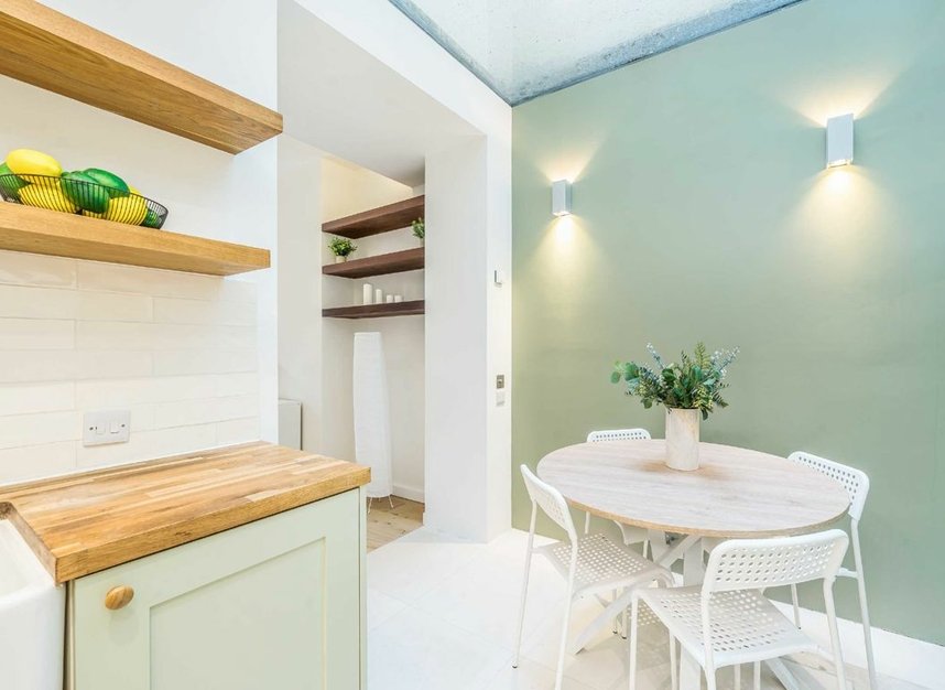 Properties for sale in Warrington Crescent - W9 1EL view5