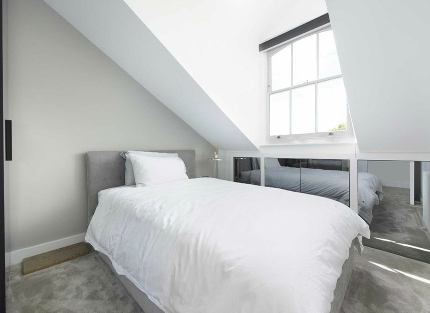 Properties sold in Warrington Crescent - W9 1EH view6