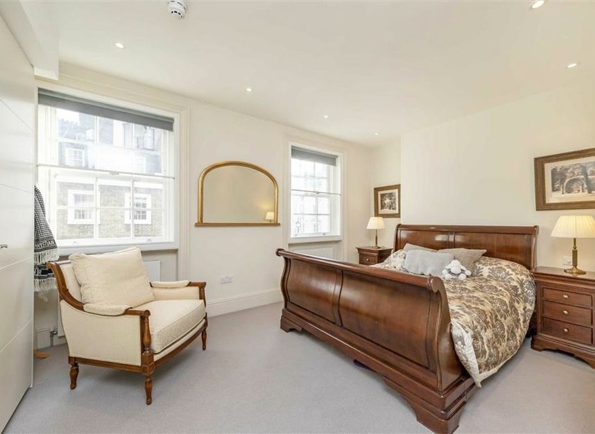 Properties for sale in Warwick Way - SW1V 1QL view7