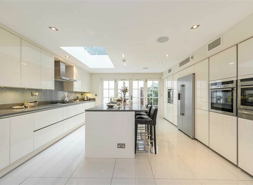 Properties for sale in Warwick Way - SW1V 1QL view4