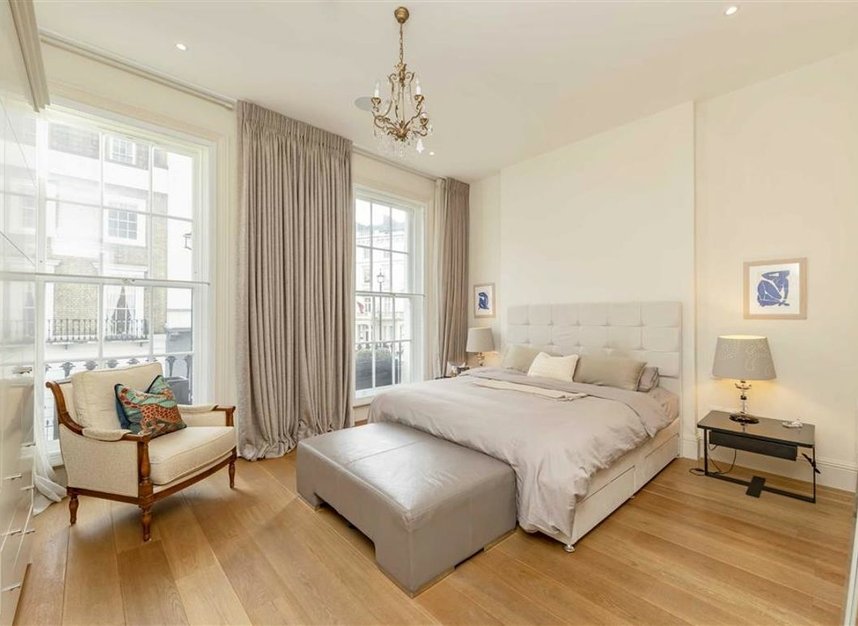 Properties for sale in Warwick Way - SW1V 1QL view6