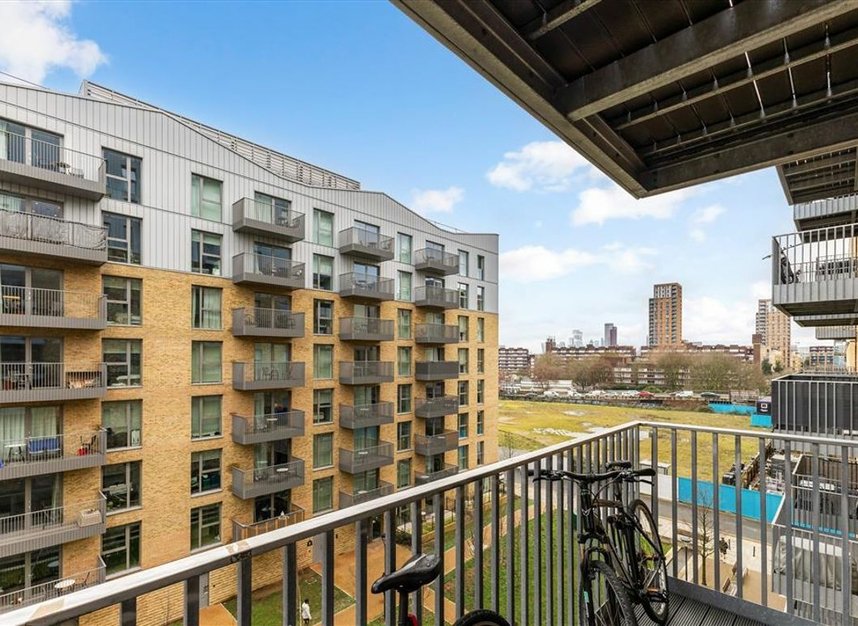 Properties for sale in Waterline Way - SE8 3JX view3