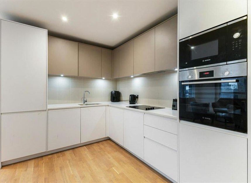 Properties for sale in Waterline Way - SE8 3JX view7