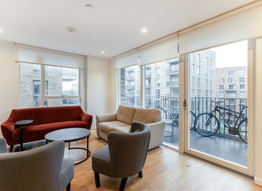 Properties for sale in Waterline Way - SE8 3JX view2