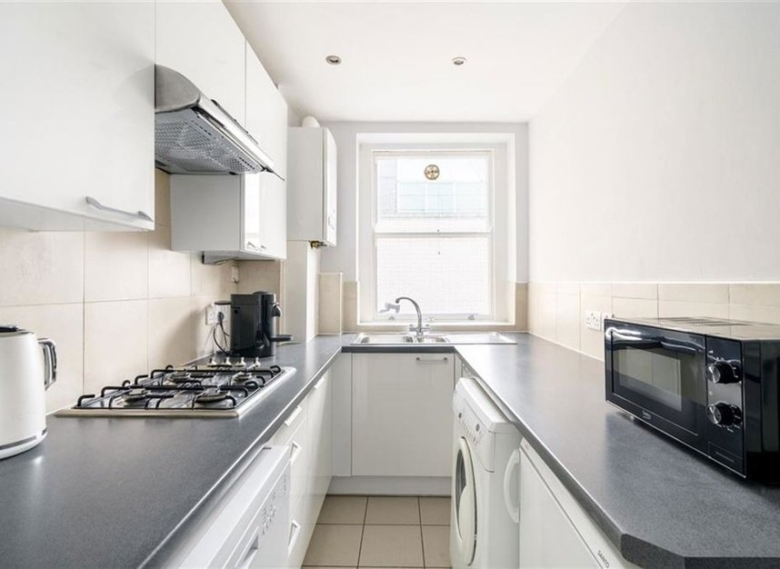 Properties for sale in Welbeck Street - W1G 9YB view5