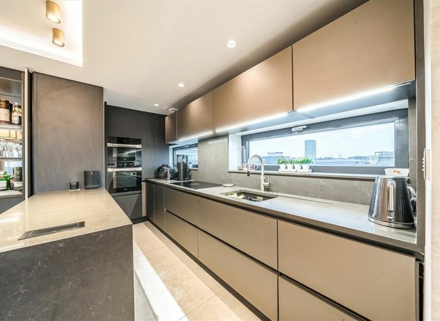 Properties for sale in Wells Street - W1T 3PW view3