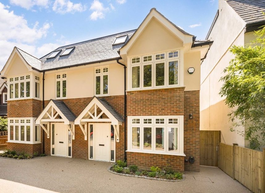 Properties for sale in Wensleydale Road - TW12 2LW view1