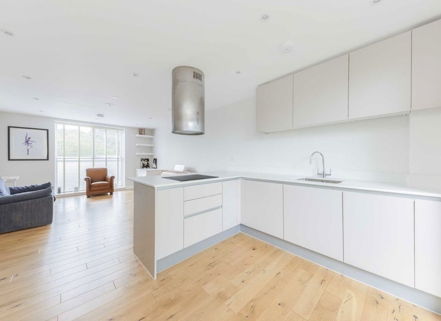 Properties for sale in West Barnes Lane - SW20 0BP view2