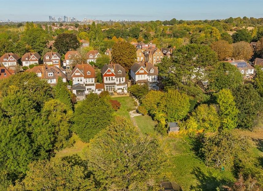 Properties for sale in West Park - SE9 4RQ view19