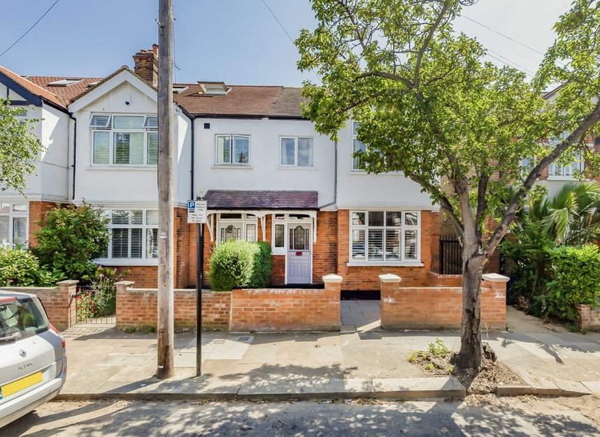 Properties sold in Westbourne Avenue - W3 6JL view1