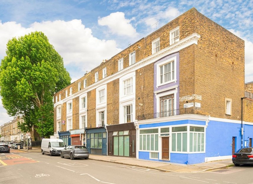 Properties for sale in Westbourne Road - N7 8AN view11