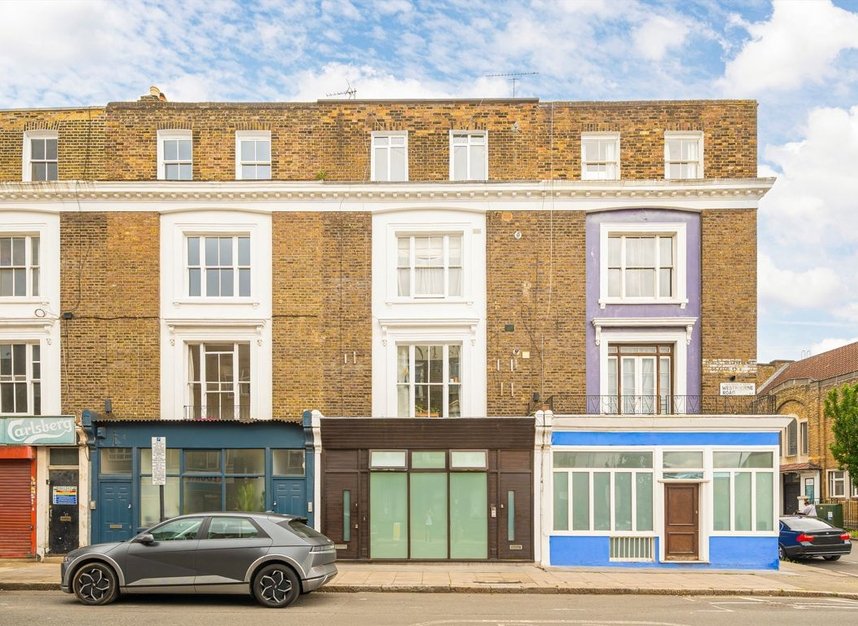 Properties for sale in Westbourne Road - N7 8AN view10