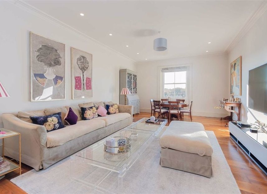 Properties for sale in Westbourne Terrace - W2 3UH view2