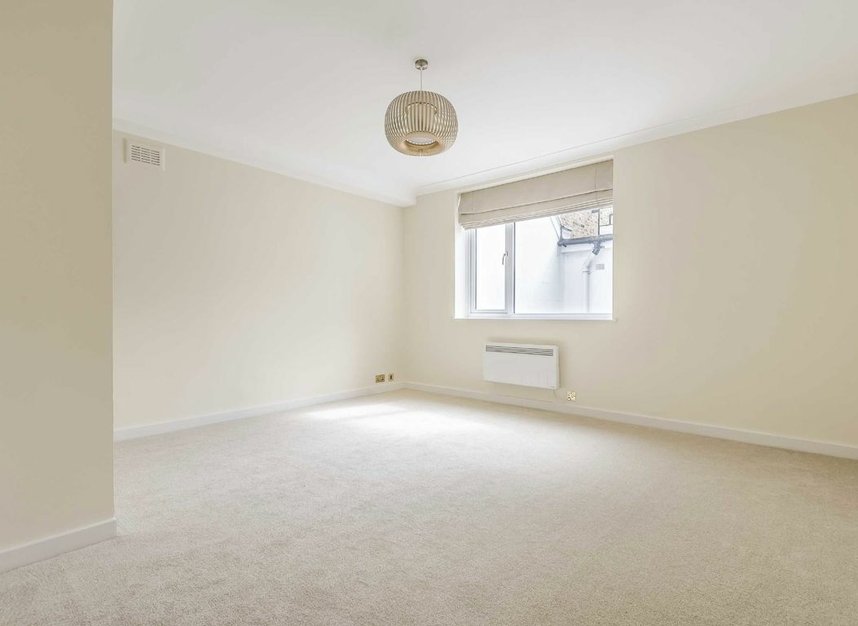 Properties for sale in Westbourne Terrace - W2 6QE view3