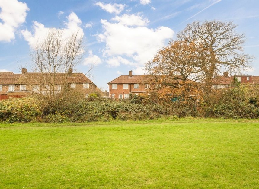 Properties for sale in Westcott Crescent - W7 1PA view4