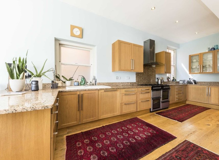 Properties sold in Western Gardens - W5 3RS view3