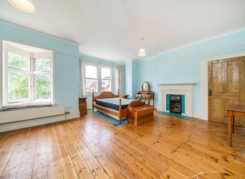 Properties for sale in Western Gardens - W5 3RS view3