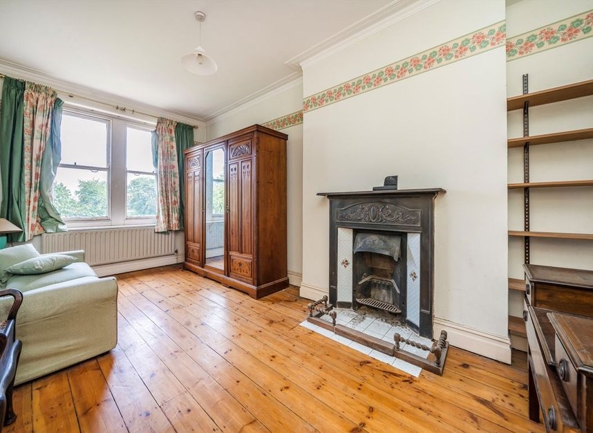 Properties for sale in Western Gardens - W5 3RS view4