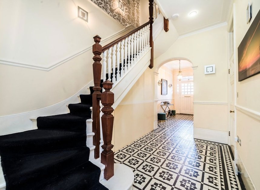 Properties for sale in Western Gardens - W5 3RS view3