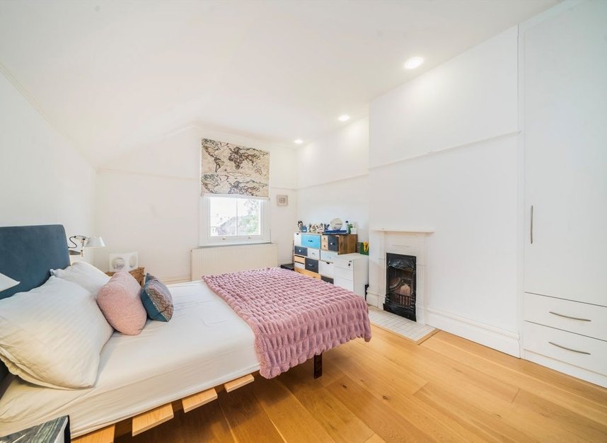Properties for sale in Western Gardens - W5 3RS view6