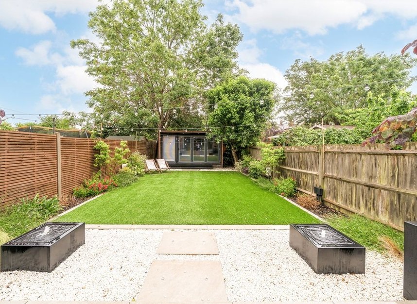 Properties for sale in Western Gardens - W5 3RS view12