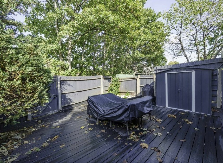 Properties for sale in Weston Road - W4 5NJ view7