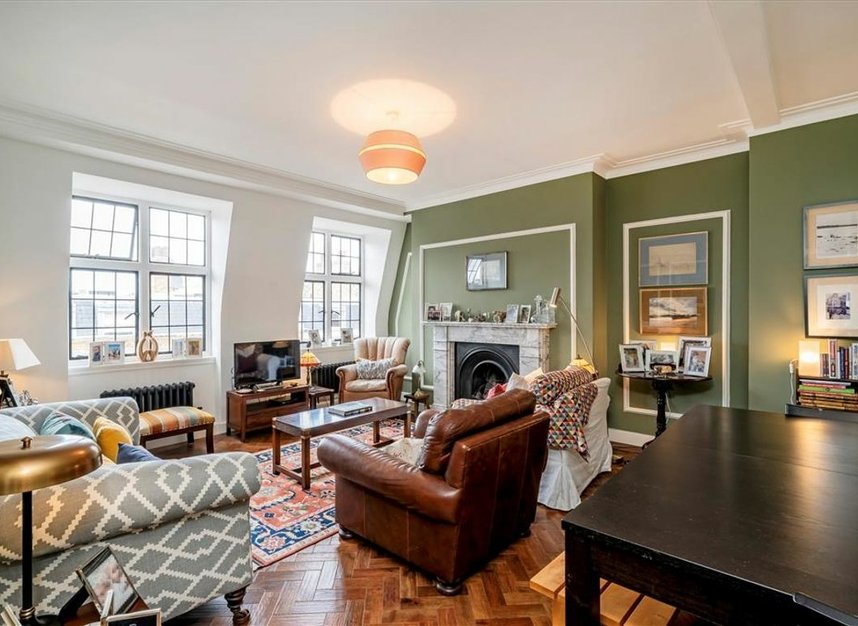 Properties for sale in Weymouth Street - W1G 8NT view2