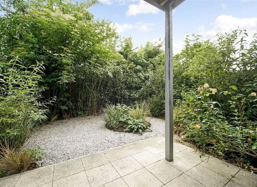 Properties for sale in Wharncliffe Mews - SW4 8DP view2